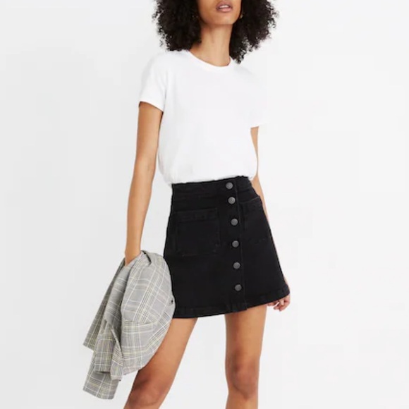 Madewell Stretch Denim A-Line Mini Skirt in Black Frost: Patch Pocket Edition - Picture 7 of 7